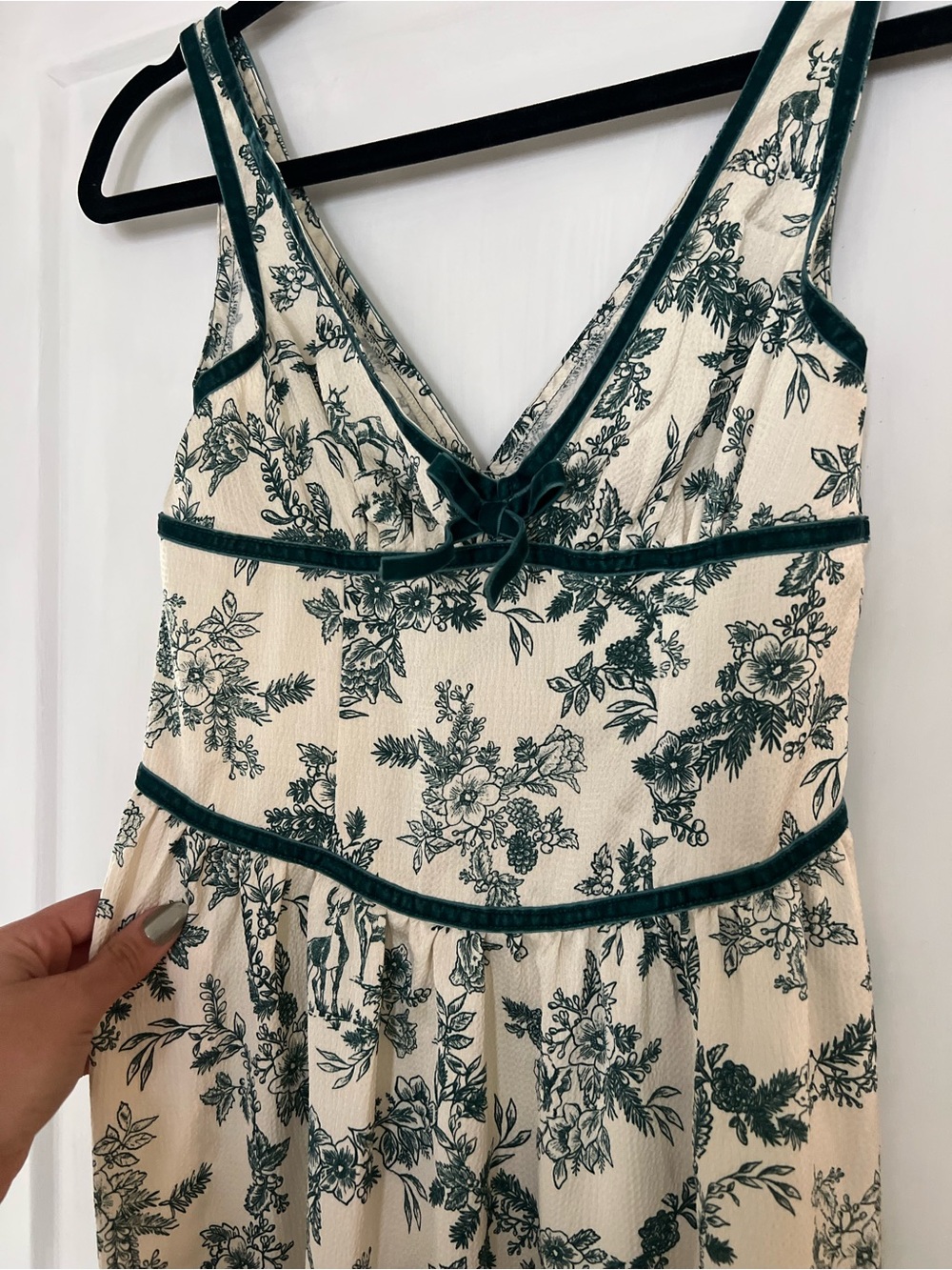 Altar'd State Cream & Dark Green Velvet detail Floral Dress XXS